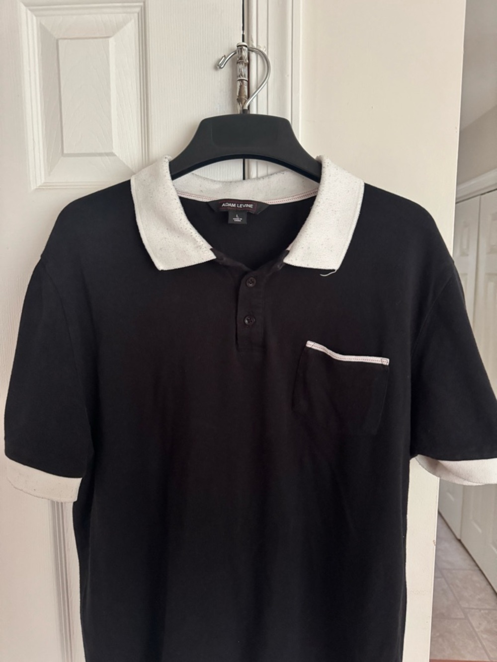 Adam Levine Collection Black Polo Shirt White Trim Chest Pocket Mens Large - Picture 3 of 13